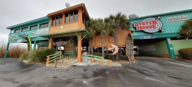 Armed Robber Shot By Good Samaritan, His Family’s  Response Is Completely Outrageous - picture 4