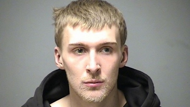 Army Vet Dishes Out Swift Justice To Purse Thief Inside Walmart - picture 5