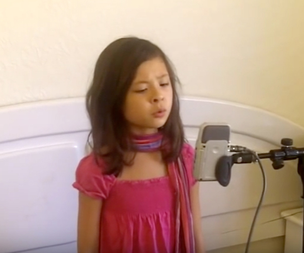 Beautifully Voiced 10-Year-Old Girl's Rendition Of 'Hallelujah' Is So Angelic That It Brings Tears To The Internet - picture 2