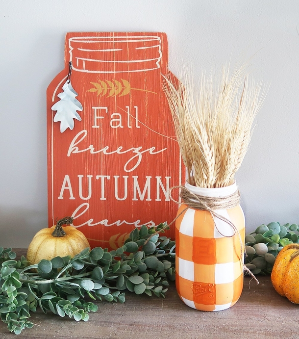 Best Fall Mason Jar Crafts To Try This Year - picture 2