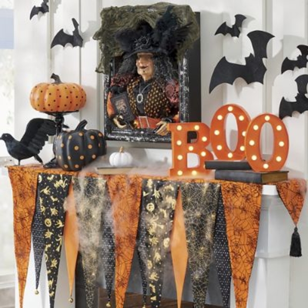 Best Halloween Mantel Decor Ideas For 2022 - picture 3