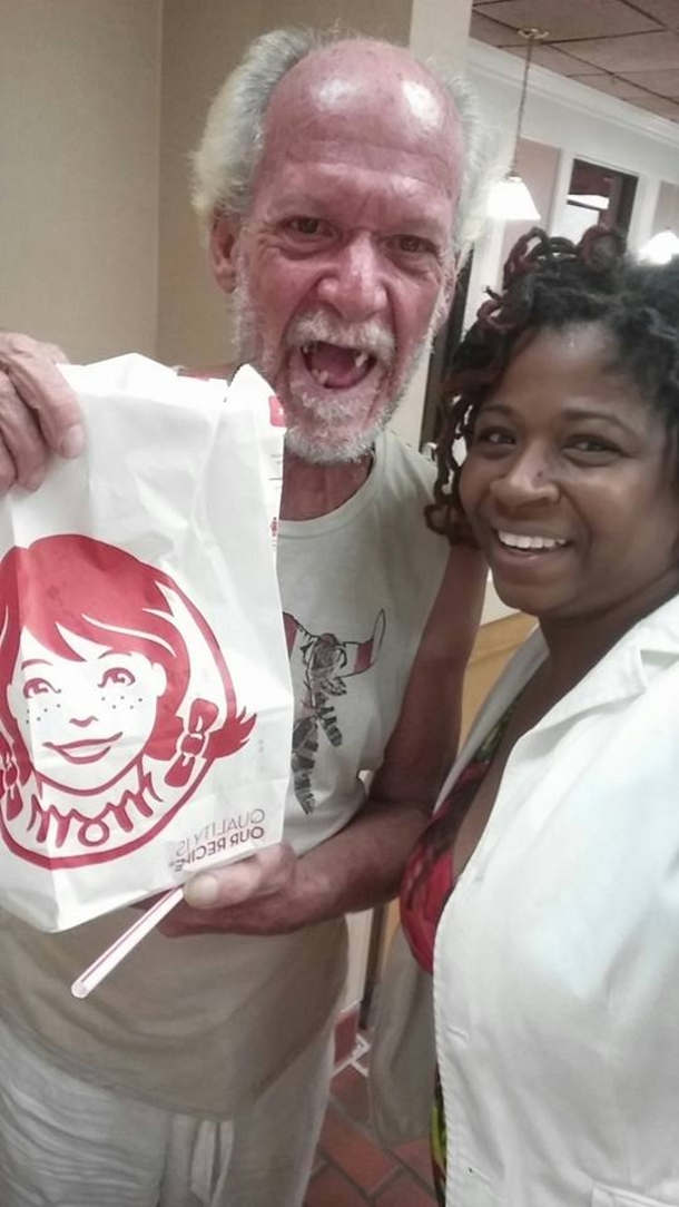 Black Woman Confronts White Guy, Leaves Him Something He’ll Never Forget - picture 3