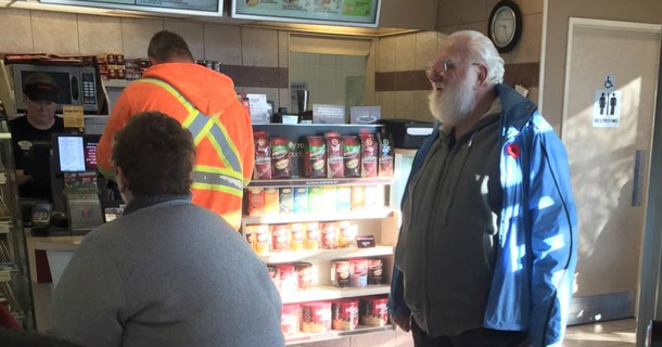 Boy Asked Man Simple Question, But Didn’t Realize Who He Was Talking To - picture 2