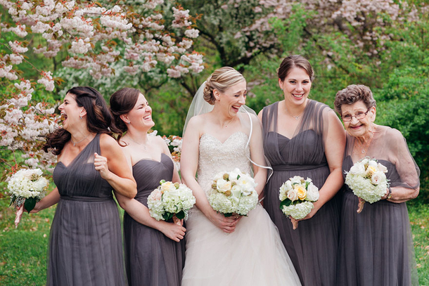 Bride Invites Her 89-Year-Old Grandma To Be A Bridesmaid At Her Wedding - picture 2