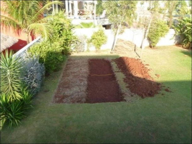 Build Your Very Own Swimming Pool Fast, Cheap, And Easy! Here's How... - picture 3
