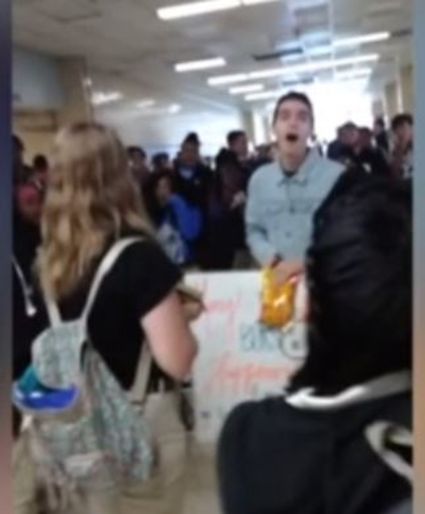 Bullied Teen Gets Rejected Right Before Homecoming. Moments Later, 13 Girls Confront Him - picture 3