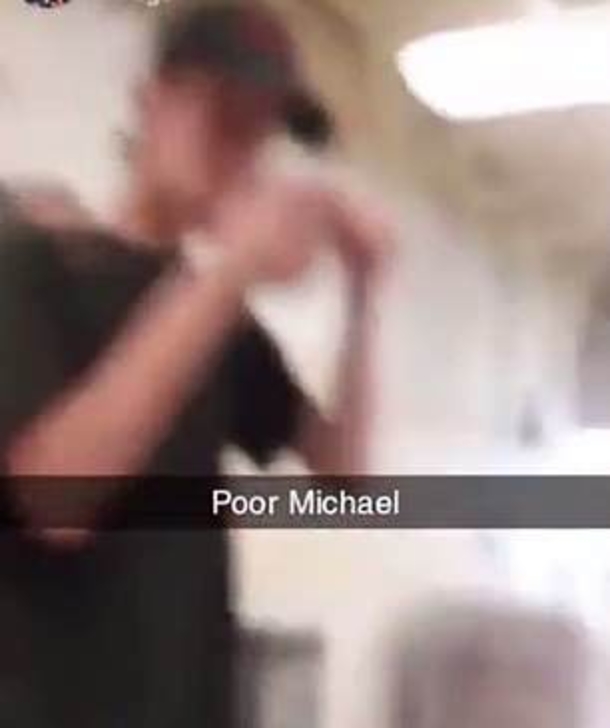 Bullies Laughed As They Torment A Blind Kid At School, Until Cops See The Video - picture 2