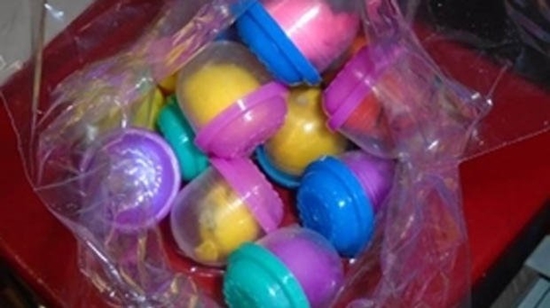 California Mother Outraged After Quarter Toy Machine Dispenses Awful ‘Prize’ To Her Son - picture 3