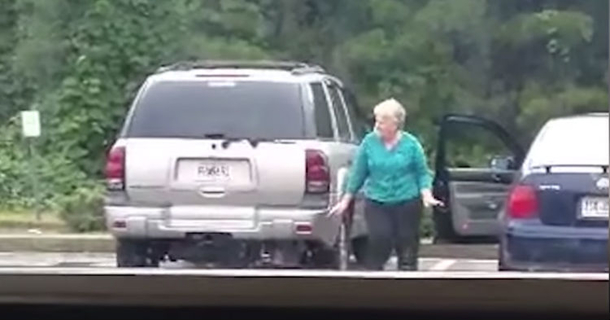 Camera Catches Unsuspecting Grandma In Middle Of Her Act, Quickly Goes Viral [video] - picture 2