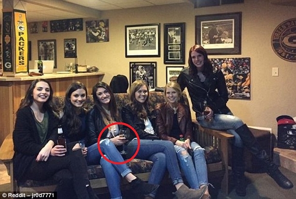 Can You Find What's Wrong With This Picture? Take A Closer Look (Photo) - picture 3