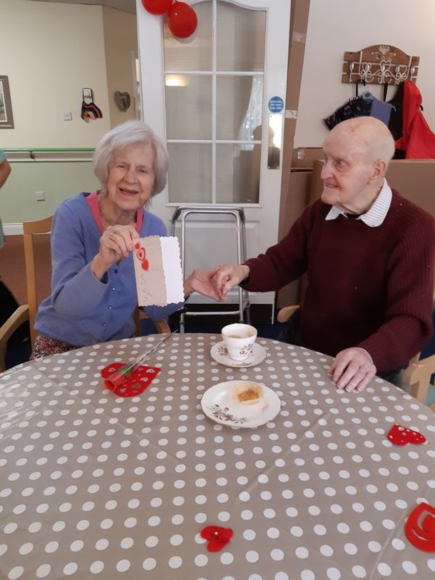 Caring Husband shocks wife by moving into her care home, hugs her tightly after being kept apart for months - picture 4