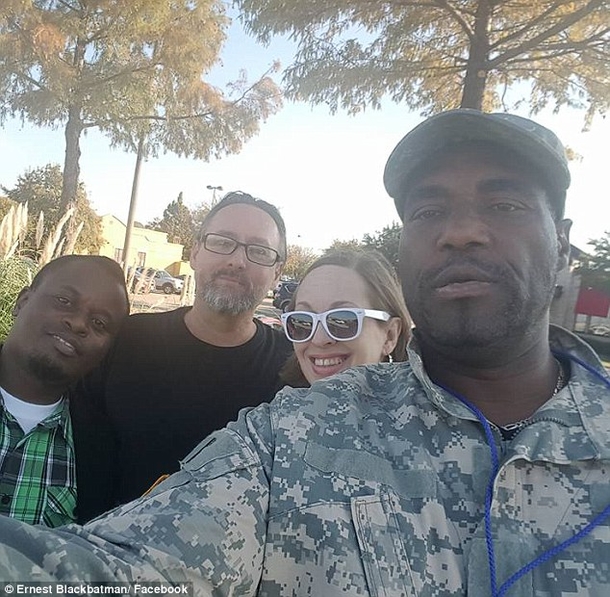 Chili's Manager Takes Vet's Complimentary Meal Away For A Reason Nobody Saw Coming - picture 5