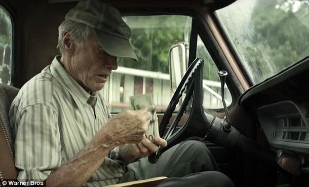 Clint Eastwood Is Making His Return At Age 88, And His Fans Are Excited - picture 3