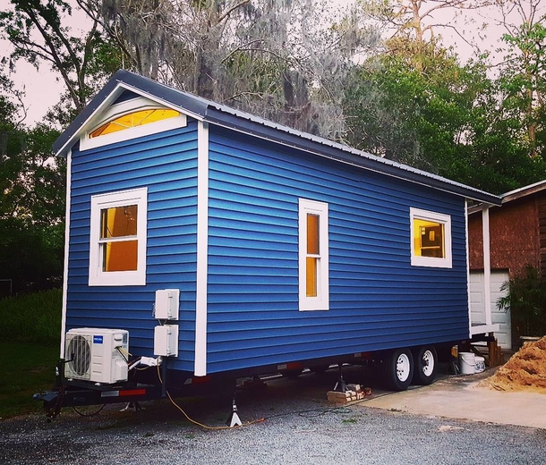 College student fed up with paying rent builds tiny home with a $15K budget to live debt-free - picture 2