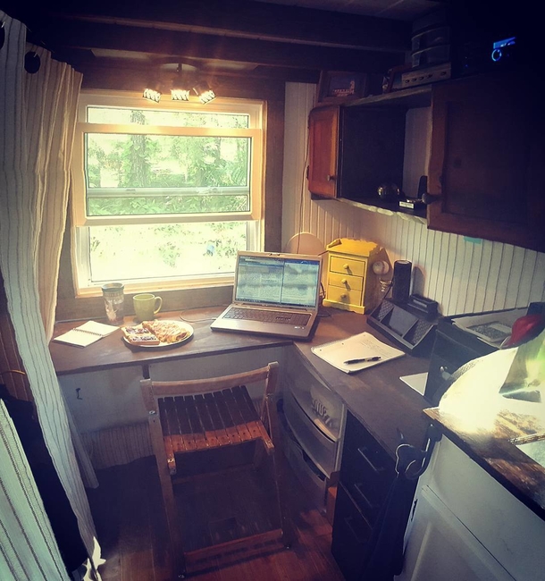 College student fed up with paying rent builds tiny home with a $15K budget to live debt-free - picture 5