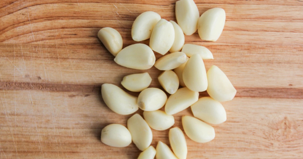 Combine Apple Cider Vinegar, Honey And Garlic For Health Benefits You'd Never Imagine - picture 2