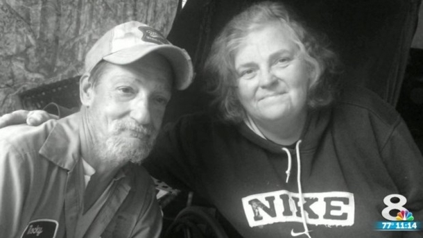 Cop Discovers A Couple's 22 Year Old Secret In The Woods - picture 3