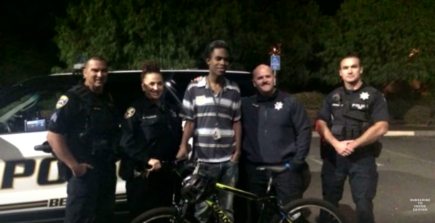 Cops approach teen in middle of night. Then he says he’s walking “5 hours home from work” - picture 3