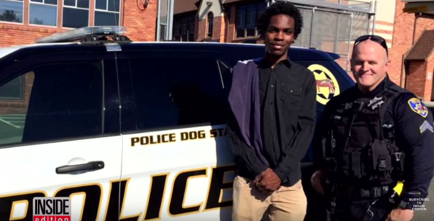 Cops approach teen in middle of night. Then he says he’s walking “5 hours home from work” - picture 2