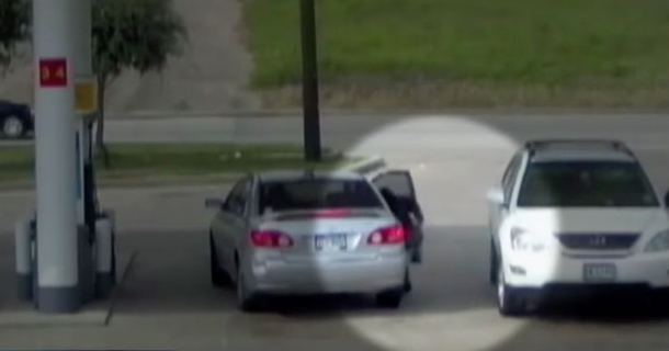 Cops Are Warning Everyone Of A Scam That Targets Anyone Going To A Gas Station (Video) - picture 2