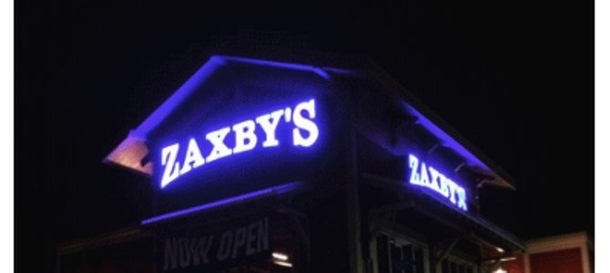 Cops Go To Restaurant, Get Taunted By Workers, Start Eating, Realize What Was Done To Their Food... - picture 2
