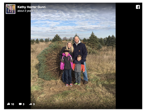 Couple Opens Wedding Gift 9 Years After Receiving It, Aunt Tells Them Not To Open It - picture 5