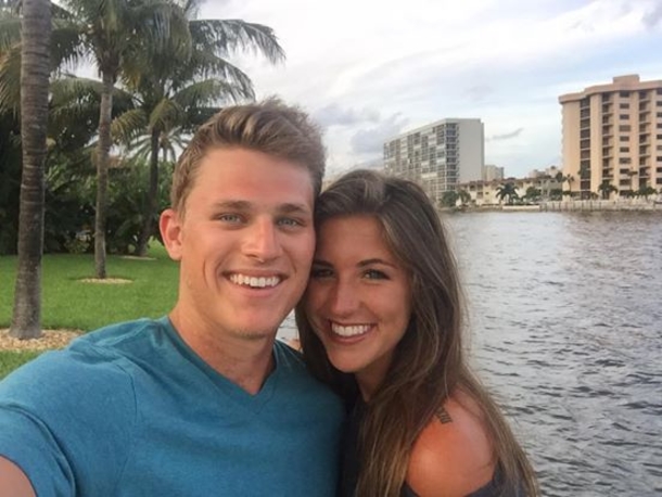 Couple Was Crushed In Car Accident, Then She Sees Someone Smiling Through Her Window - picture 2