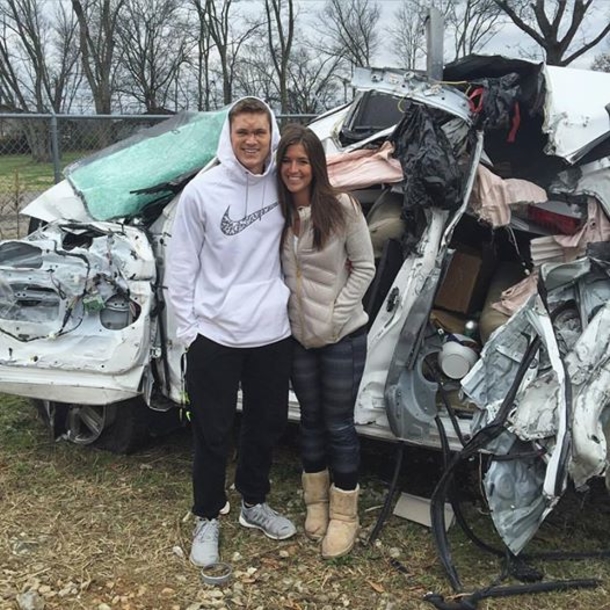 Couple Was Crushed In Car Accident, Then She Sees Someone Smiling Through Her Window - picture 4