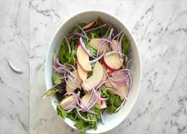 Crunchy Apple Salad Recipe with Walnuts and Cranberries - picture 3