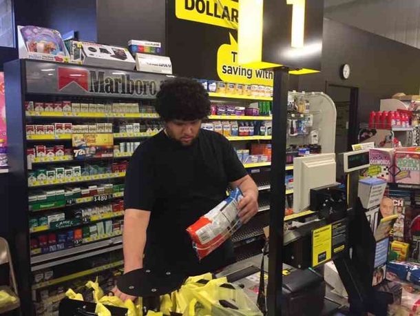 Customers Look In Horror As Man’s Card Is Declined, Then Cashier Reaches Across The Counter - picture 2