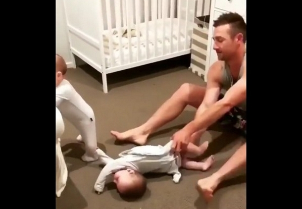 Dad Attempts To Change Twin Babies, Recorded Clip Of His ‘Technique' Has Mom & Internet In Tears - picture 3