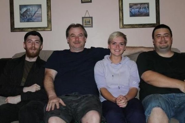 Dad Finds Missing Daughter After Searching For Almost 16 Years - picture 11