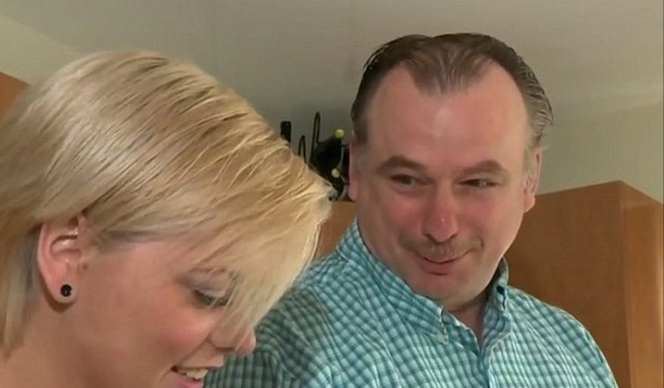Dad Finds Missing Daughter After Searching For Almost 16 Years - picture 5