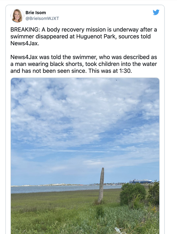 Dad of four loses life after rescuing two of his young kids from strong rip current at Florida beach - picture 2