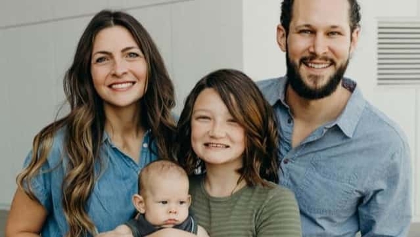 Dad of two killed by car while getting "favorite toy" his child threw out the window - picture 3