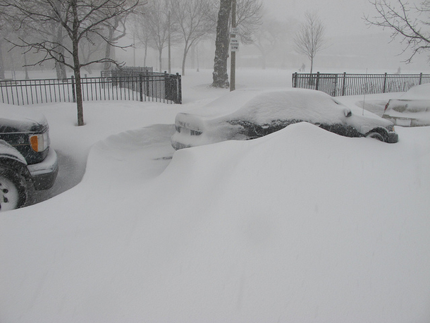 Dad Removes Snow From Car But Overlooks Deadly Mistake. Experts Issue Warning That Could Save Your Life - picture 3