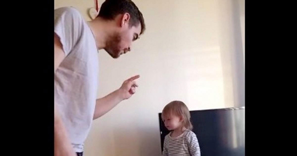 Dad Tells 15-Month-Old What To Do, But She Defends Herself In Hilarious Fashion - picture 2