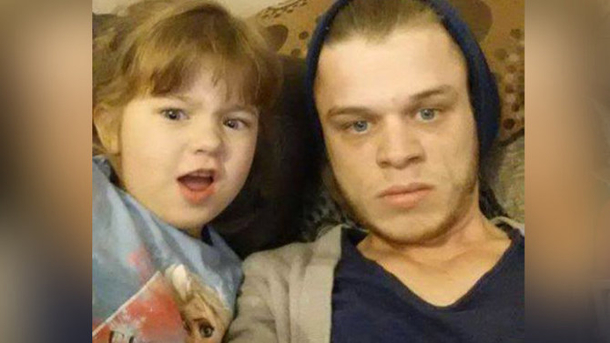 Dad With Aspergers Forced To Make Heartbreaking Choice After Girlfriend Left Him For Best Friend - picture 2