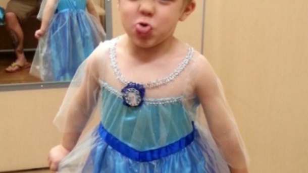 Dad's Response To Son's Halloween Costume Goes Viral (Photo) - picture 2