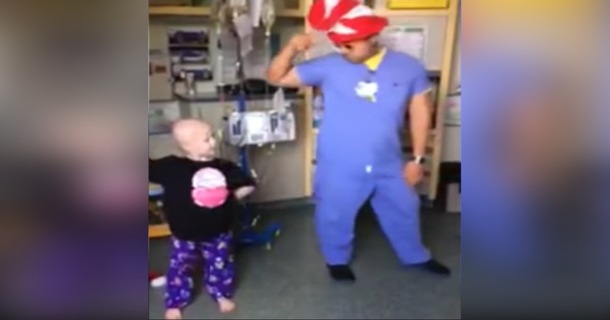 Dancing Nurse Keeps A Smile On Kids’ Faces At The Hospital With His Smooth Moves - picture 3