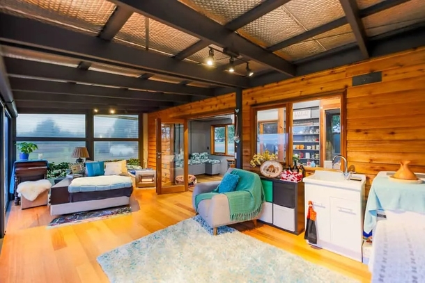 Daughter designs beautiful elderly-friendly home for Mother who needed independence in her own private space - picture 5