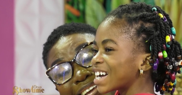 Deaf 7-Year-Old Girl Smiles As She Shows Off The $5K Hearing Aid Gifted To Her By A Stranger. - picture 2