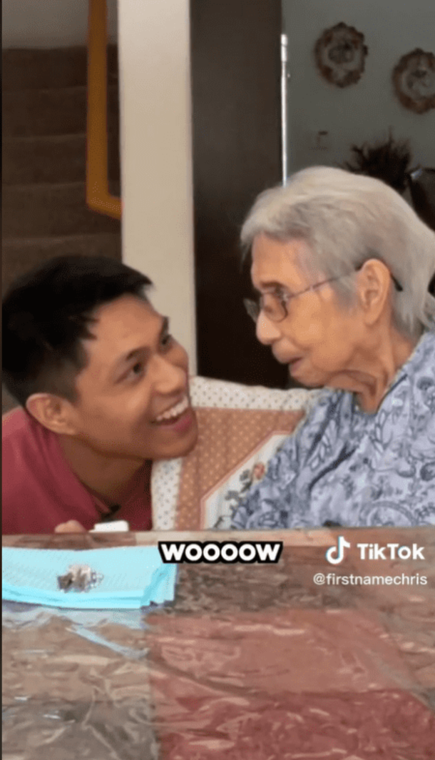 Dedicated grandson stops family from putting grandma in elderly care home by becoming his full-time caregiver - picture 10