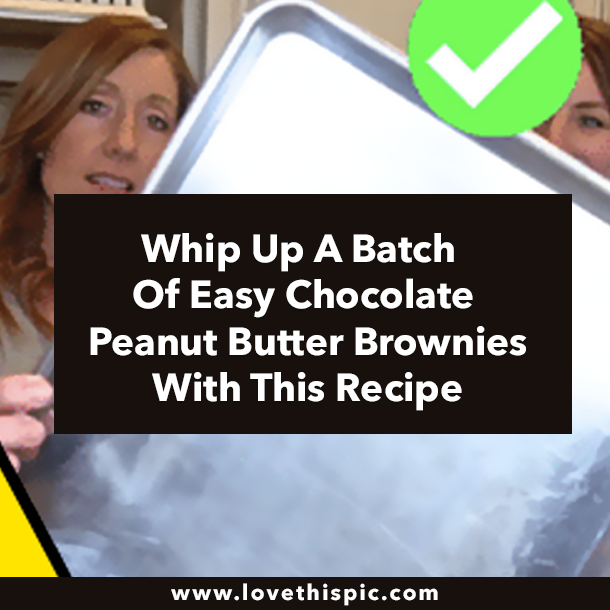 Discover the Ultimate Hack for Effortlessly Cleaning Burnt Baking Sheets!