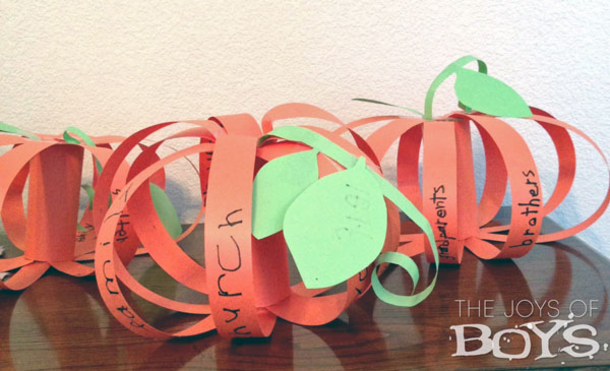 DIY Thanksgiving Crafts For Kids To Put You In A Thankful Mood - picture 2
