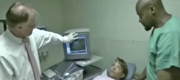 Doctors Declare Unborn Baby Dead, Her Father Makes Final Request That Changes All Of Their Lives - picture 2