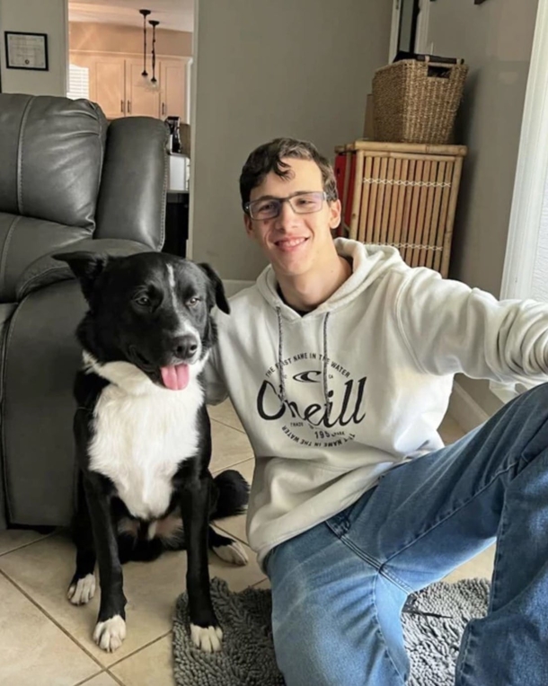 Dog alerts sleeping family up in the middle of the night — saves teen’s life from stroke - picture 3