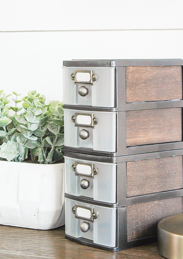 Dollar Store Decor Hacks For Your Home That Are Pure Genius - picture 3
