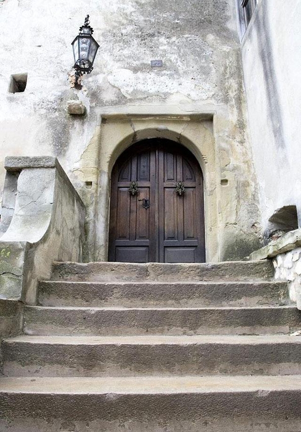 Dracula's Castle Is Up For Sale And It Is Pretty Amazing - picture 24