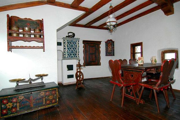 Dracula's Castle Is Up For Sale And It Is Pretty Amazing - picture 6